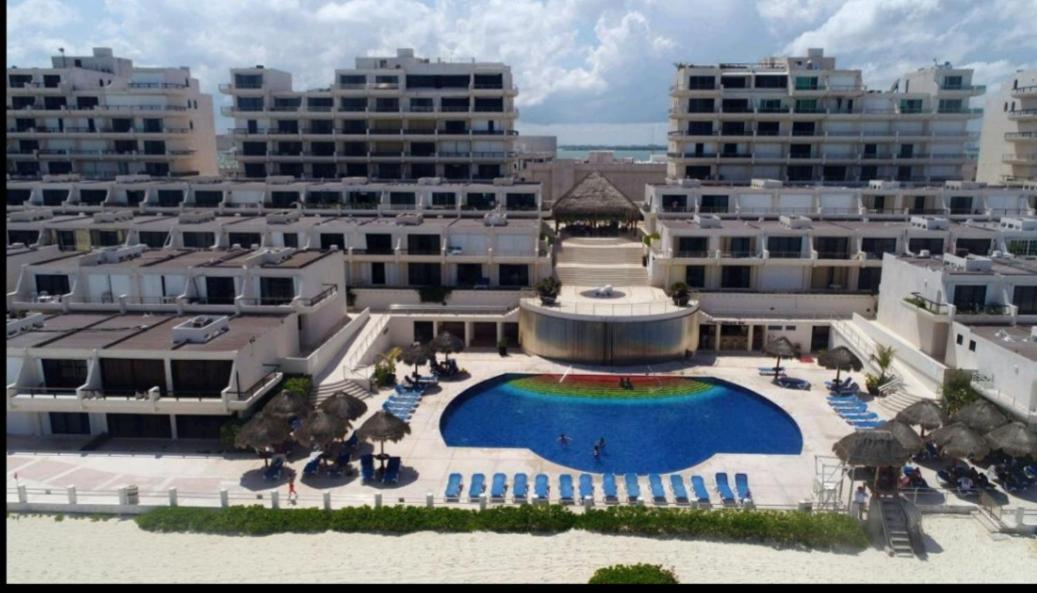 Апартаменти Marlin Turquesa Departamentos Frente Al Mar Канкун Екстер'єр фото